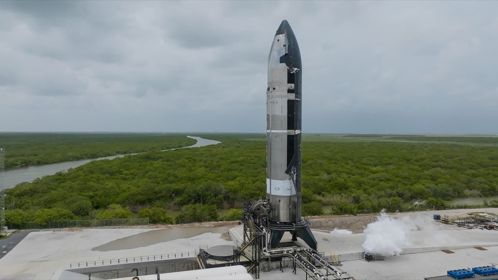 Ship 41 (photo: SpaceX · Ship 36)