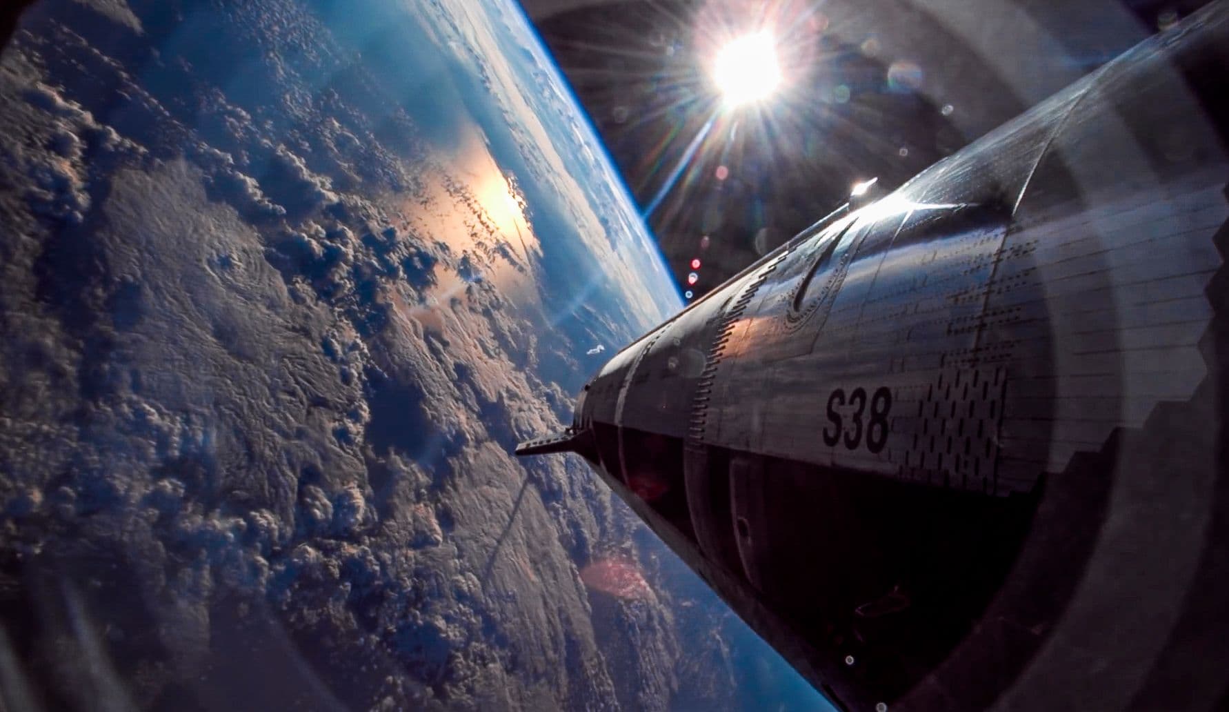 SpaceX onboard view from Ship 38 during Starship Flight 11