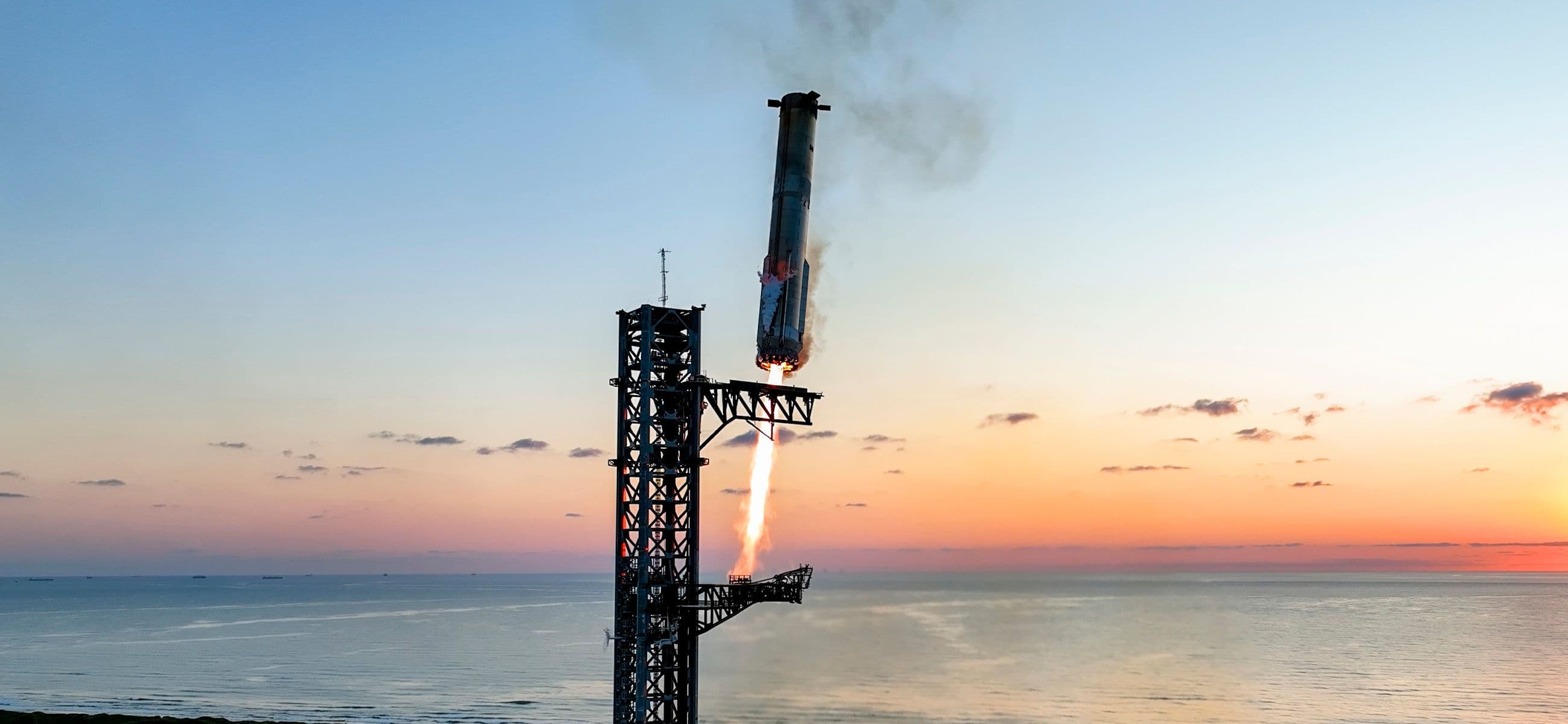 Official SpaceX image from Starship Flight 5