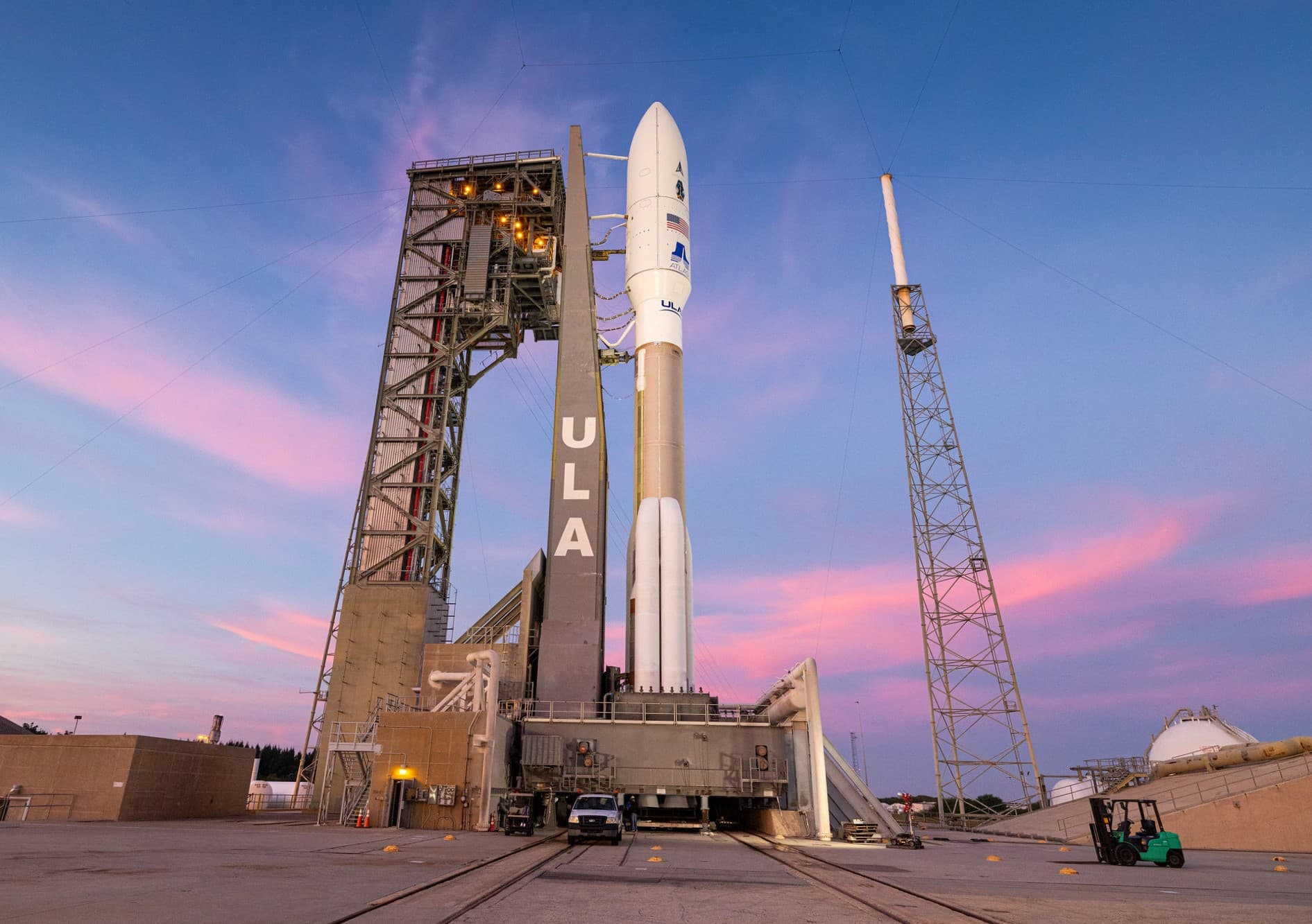 Atlas V 551 rocket